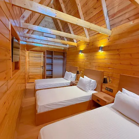 Hotel Navy &